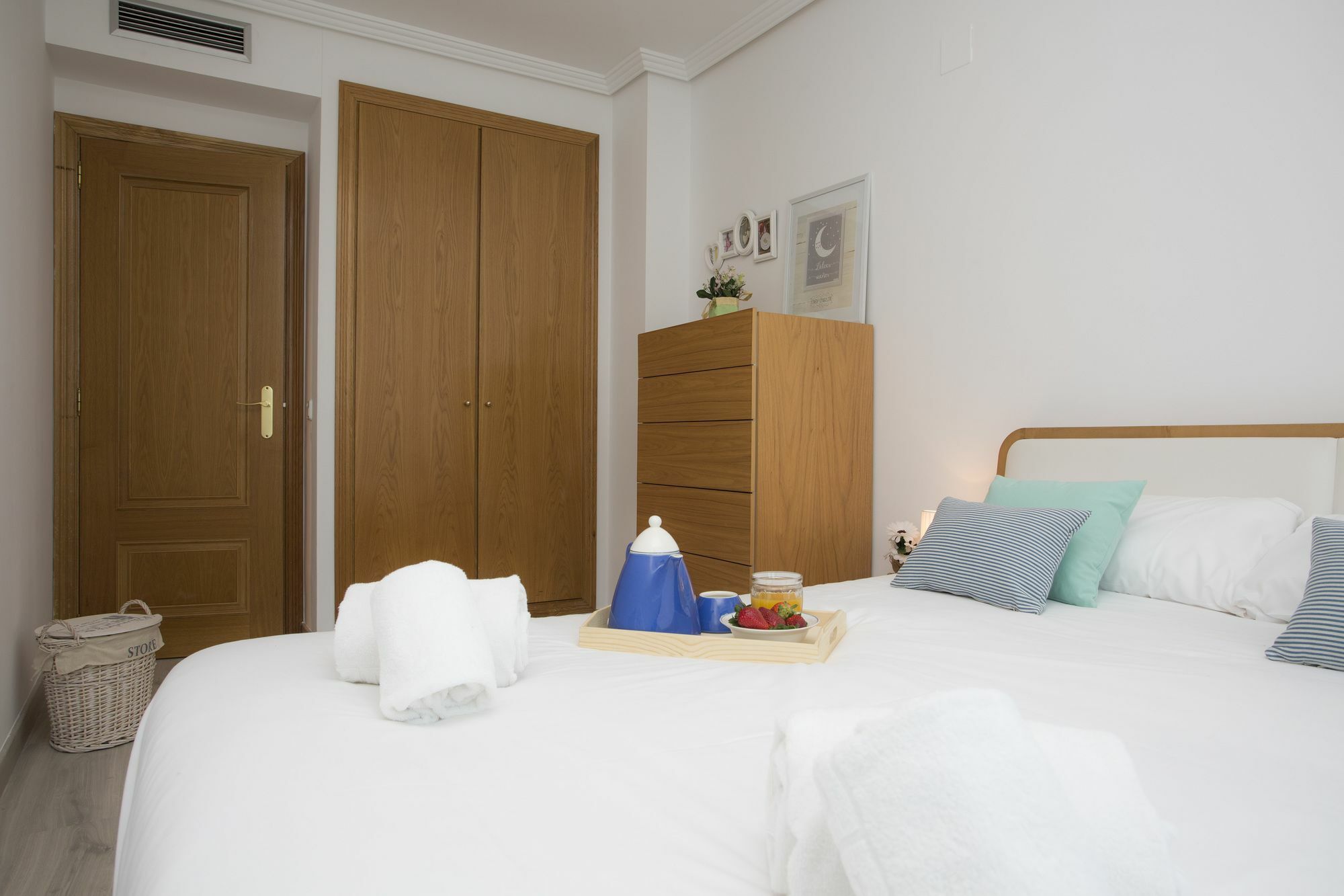 Singularstays Alameda Valencia Exterior photo